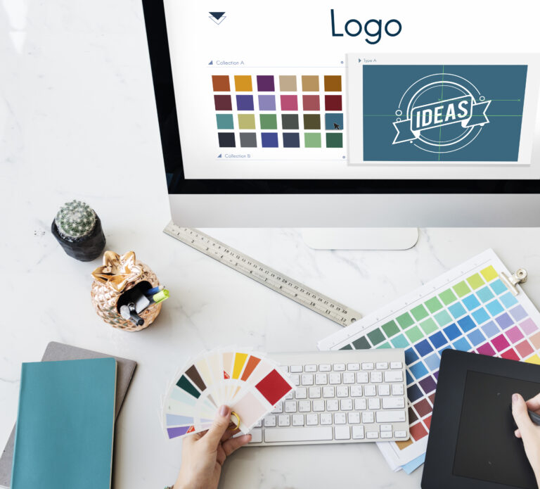alt="Création de logo sur-mesure par Pixato.fr – Design unique pour une identité visuelle forte et mémorable en Corse"
