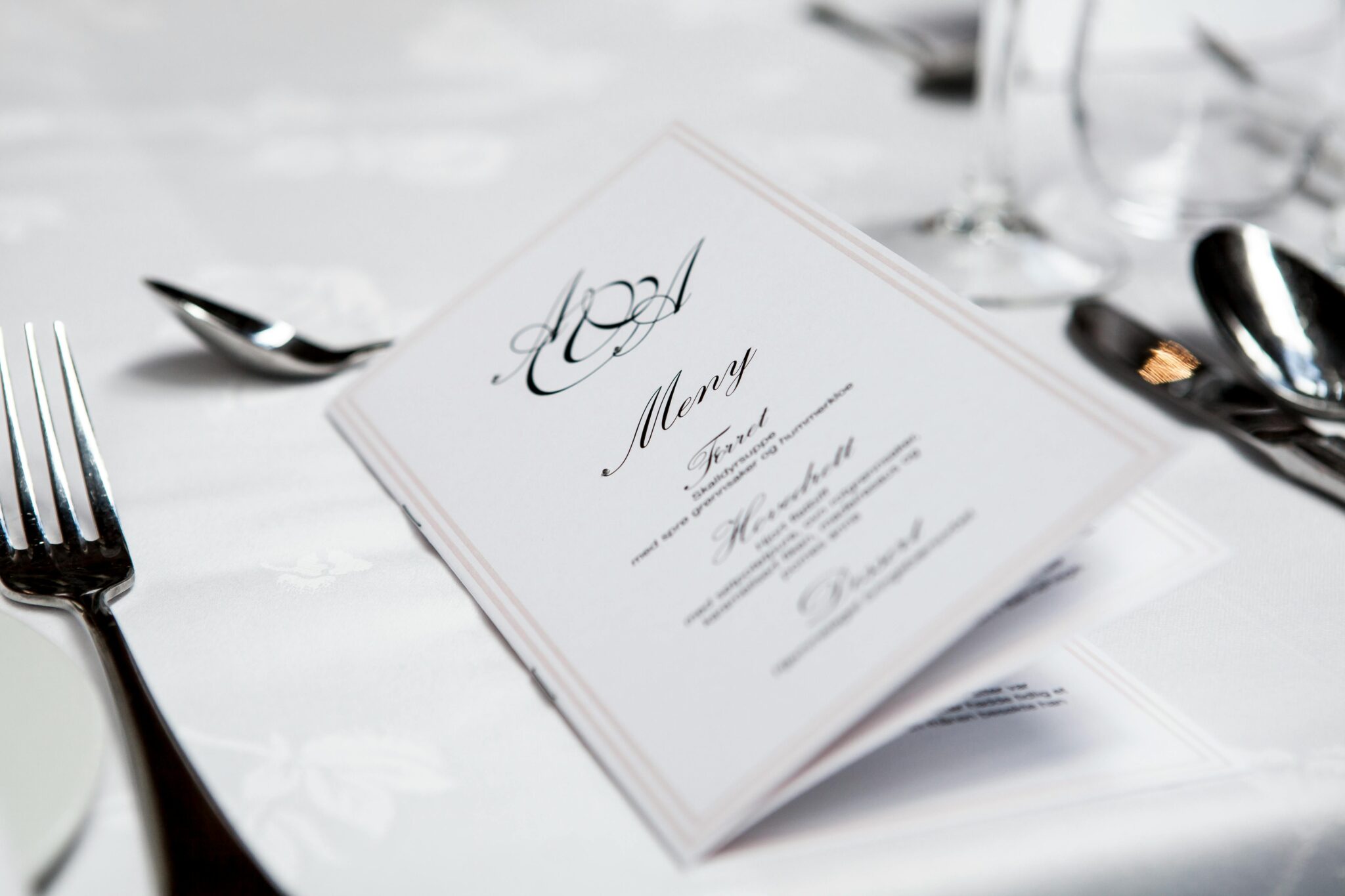 alt="Création de carte et menu de restaurant par Pixato.fr – Design sur-mesure pour valoriser vos plats et attirer vos clients en Corse"